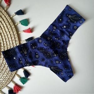 Victoria's Secret No Show Thong Panty Black Starry Nights Small NEW